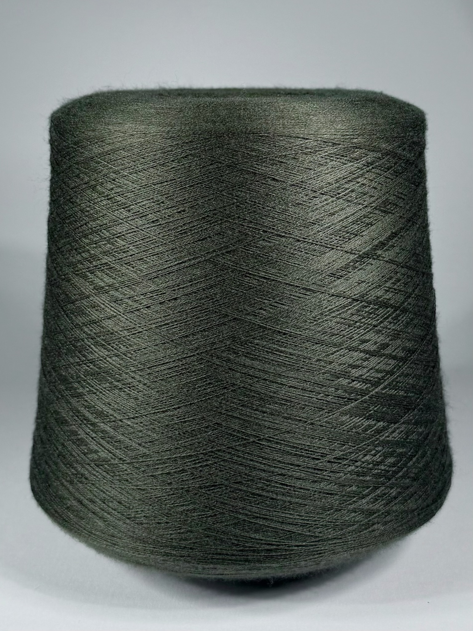 Papi Fabio Ametista 2/60 – Merinogarn Dunkeloliv 8922 foto 2